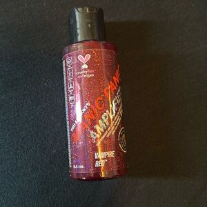 Manic panic hair dye